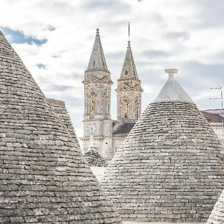 I Trulli Di Zia Dora